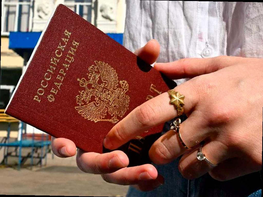 Россия упростила процедуру получения гражданства для жителей Абхазии и Южной Осетии