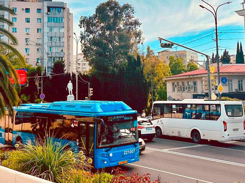 Увеличение контроля за работой общественного транспорта в Сочи к 1 сентября