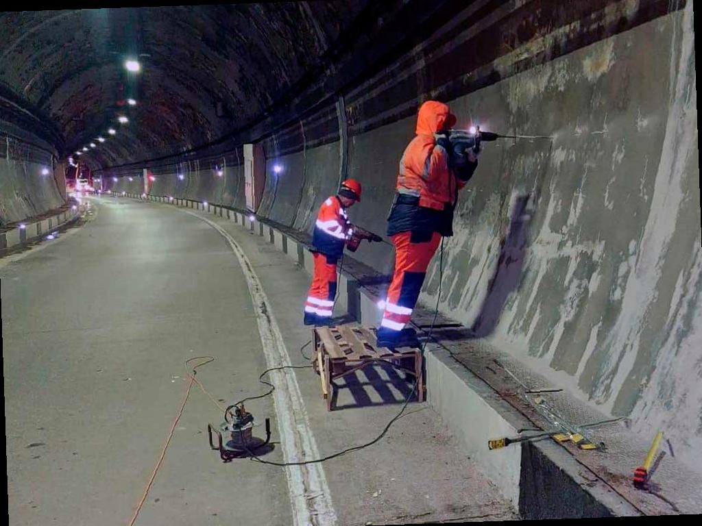 На Дублере Курортного проспекта в Сочи начался ремонт тоннеля