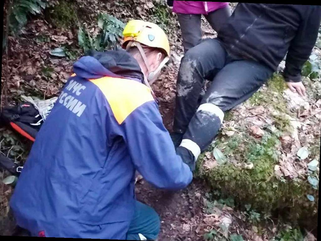 Туриста из Агурского ущелья спасли спасатели