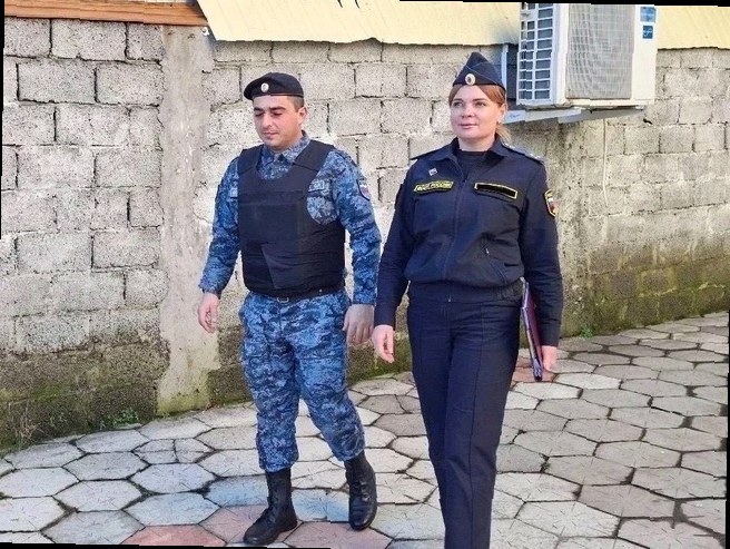 В Сочи незаконную столовую снесли после бездействия владельца