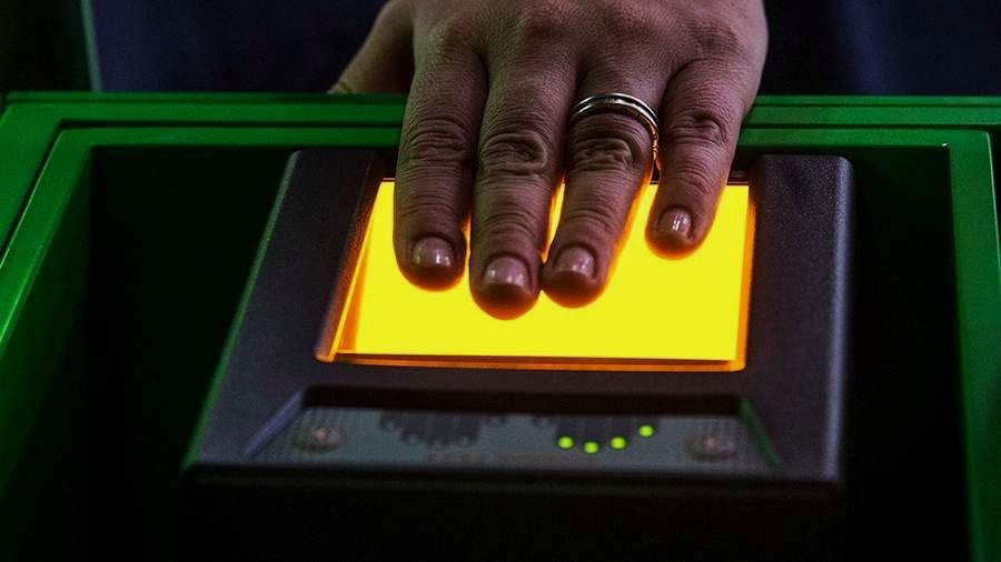 Запуск покупки билетов на транспорт по биометрии в России начнется 1 сентября