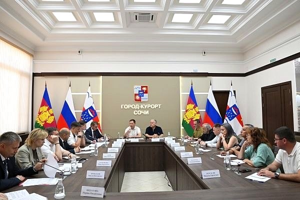 Новые подходы к борьбе с американской белой бабочкой обсудили в Сочи