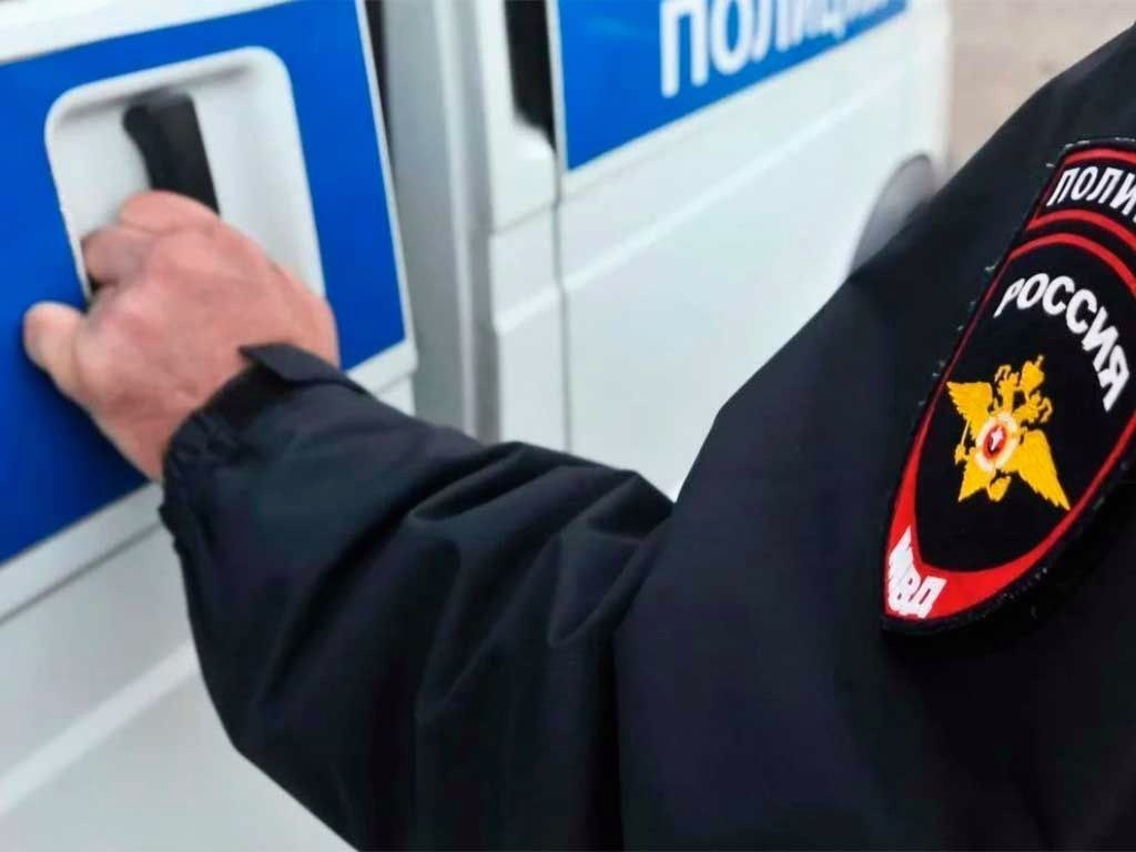 В Сочи задержан 63-летний мужчина по подозрению в краже очков за 100 тысяч рублей